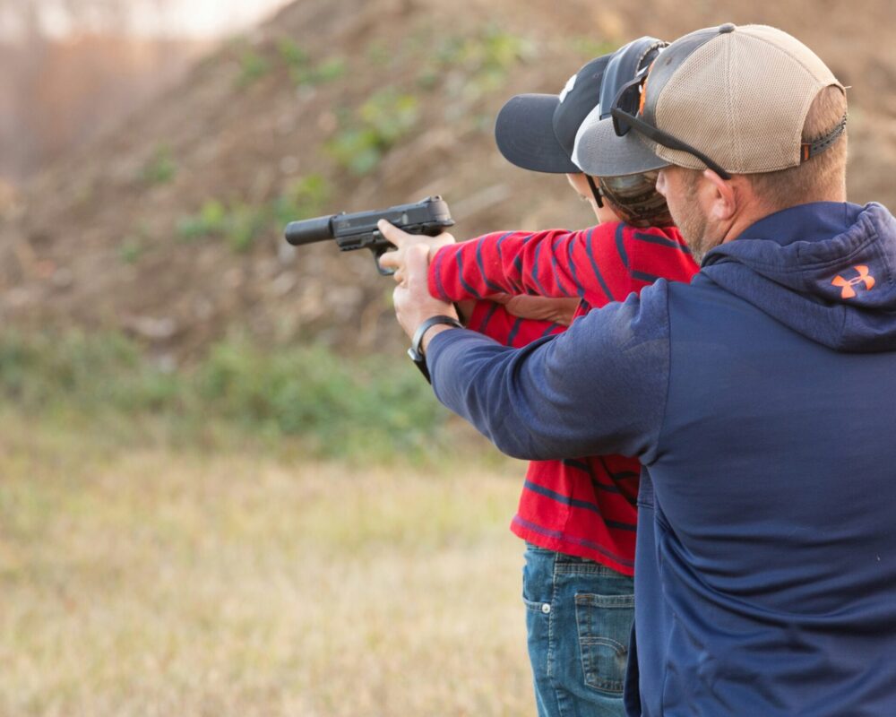 Kurs prowdzącego strzelanie